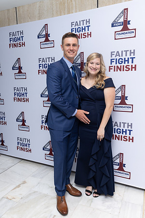 FaithFightFinish_-105