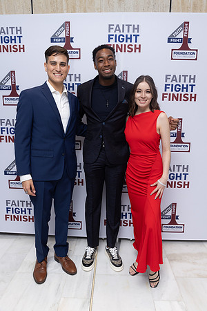 FaithFightFinish_-140