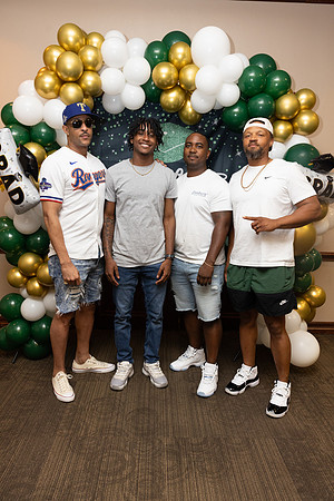 Eli_Graduation Party-198
