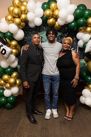 Eli_Graduation Party-121