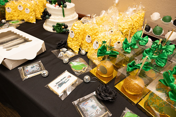 Eli_Graduation Party-18