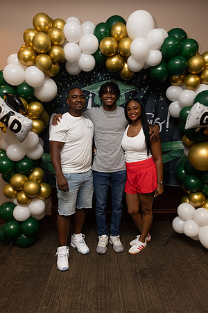 Eli_Graduation Party-116