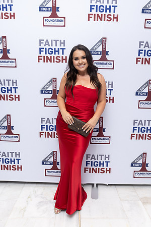 FaithFightFinish_-135