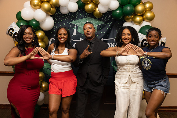Eli_Graduation Party-159