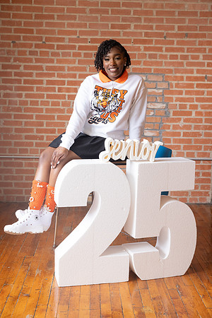 Rhian-24